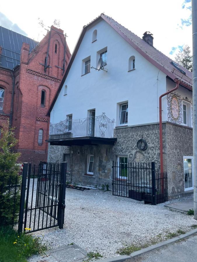 Sokolowsko Sloneczne Apartamenty מראה חיצוני תמונה